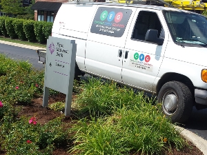 Chicago Event Graphics provides services from production through installation.
